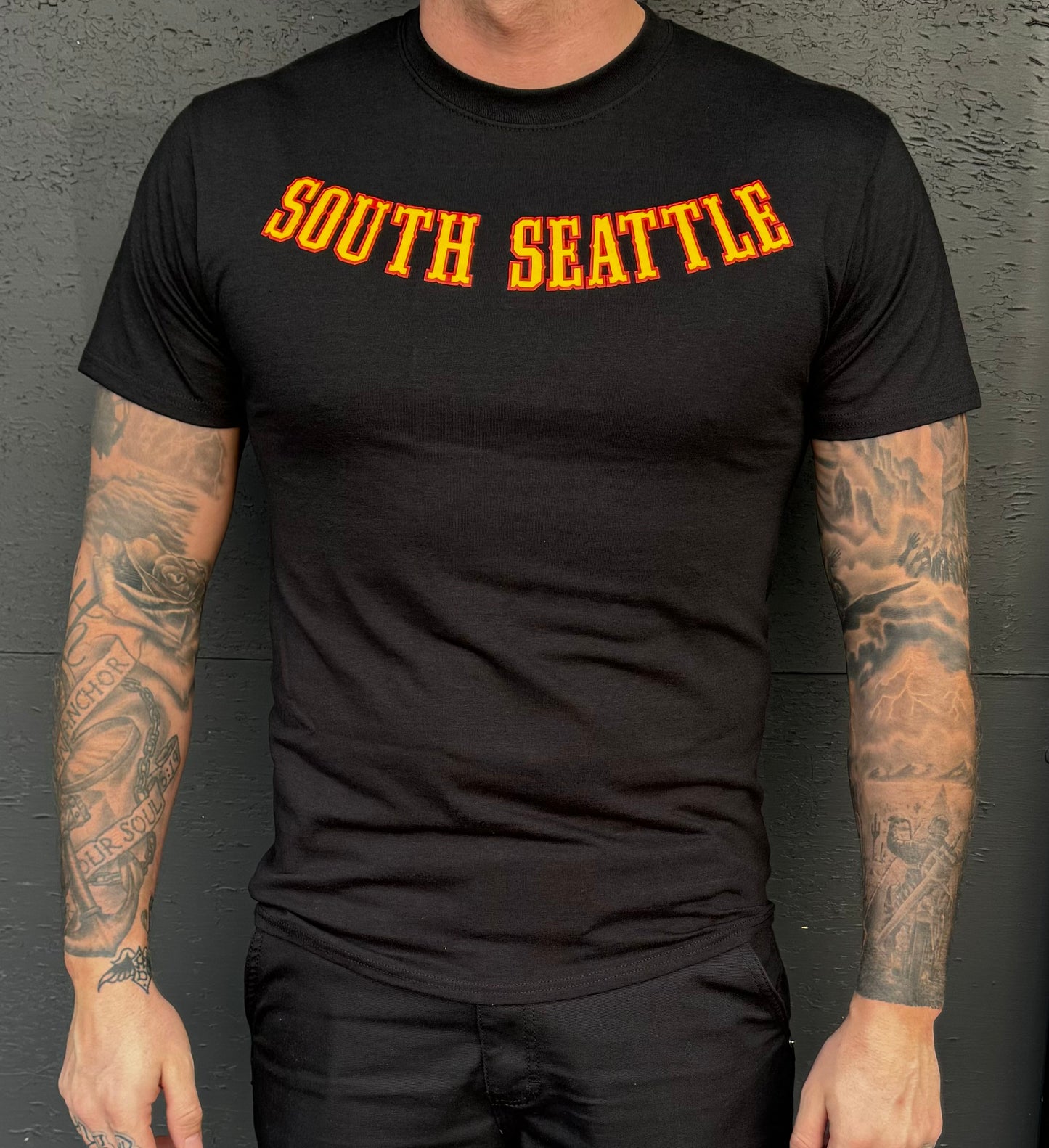 Double side support black shirt